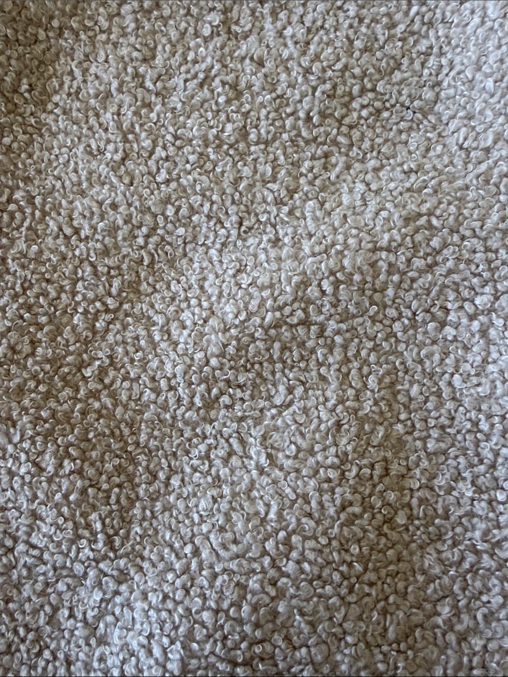 Vuori Cozy Sherpa Shacket in oatmeal color - Picture 5 of 7